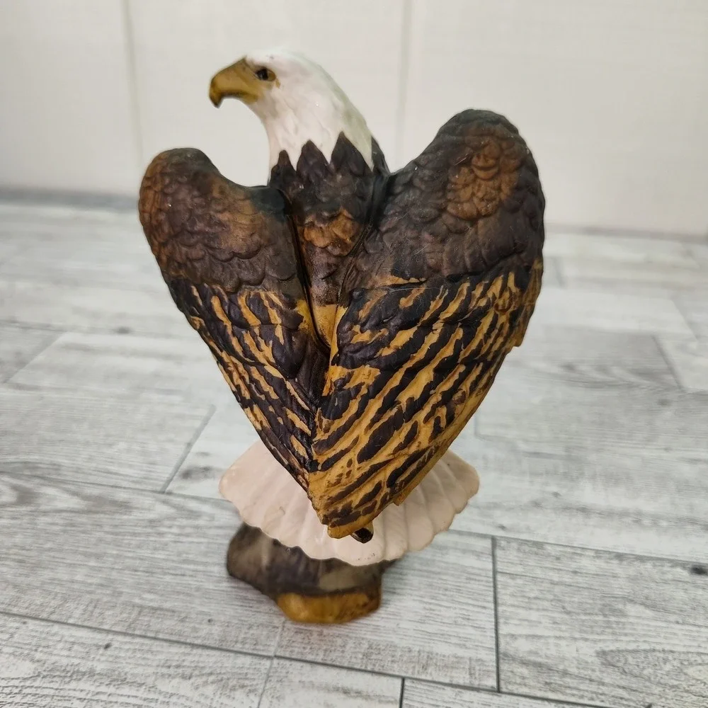 Bald Eagle‎ Ceramic Figurine 5